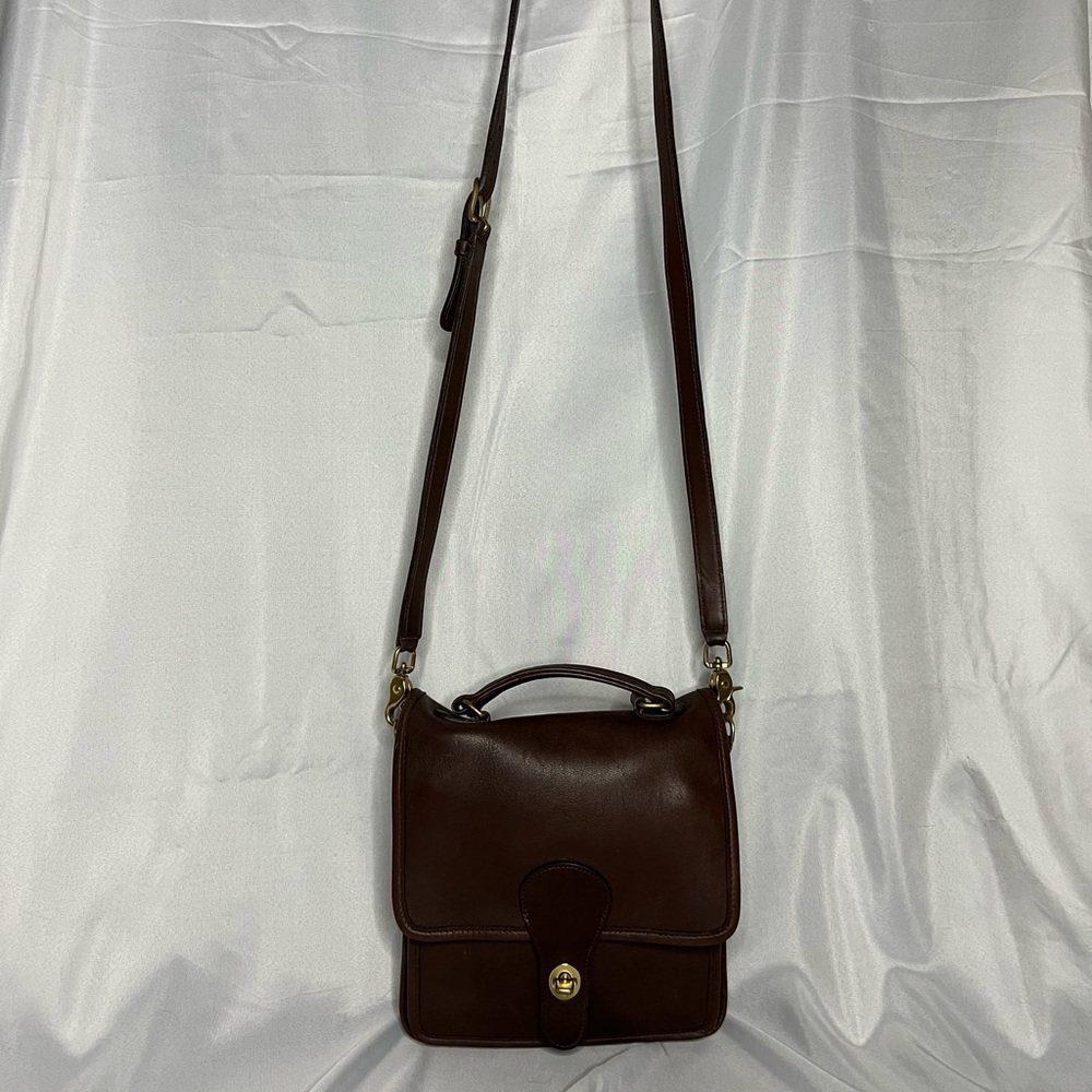 Vintage Brown Leather Coach Station Bag / Crossbody 🤎🎬 - Picture 2 of 16